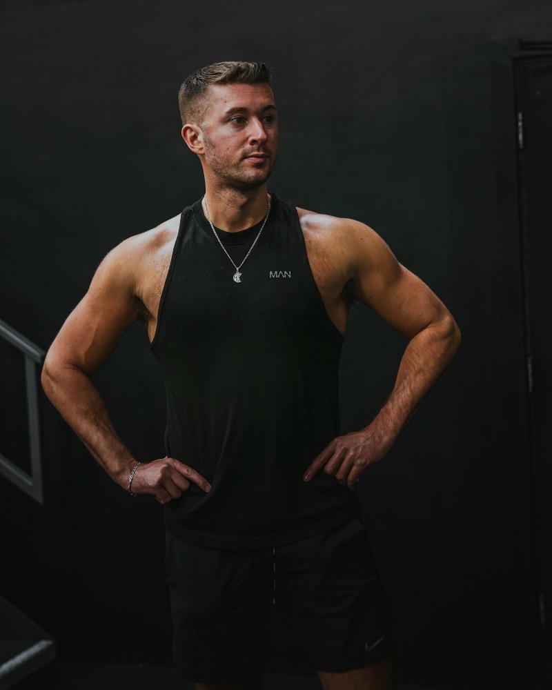 Darius Vale